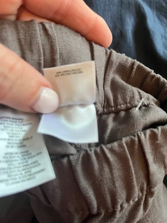 Anne Klein Women's Wide-Leg Capris - Picture 4 of 4